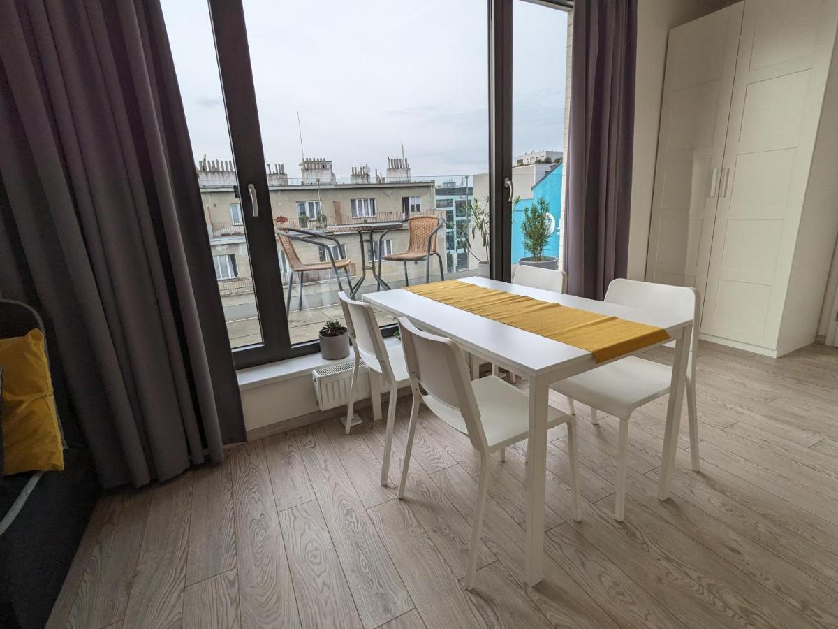Cozy Apartment With Big Terrace In Central Prague - Karlin Extérieur photo
